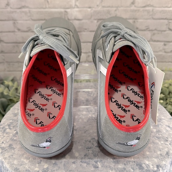 FEIYUE X STAPLE 1920 Grey/White Leather Full Color Pigeon Sneakers WMS 10🩶NWT - Picture 7 of 12